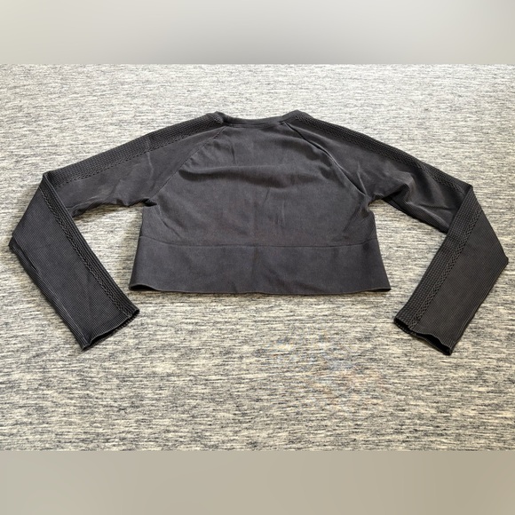 Aerie Offline Cropped Long Sleeve Large - Picture 2 of 4